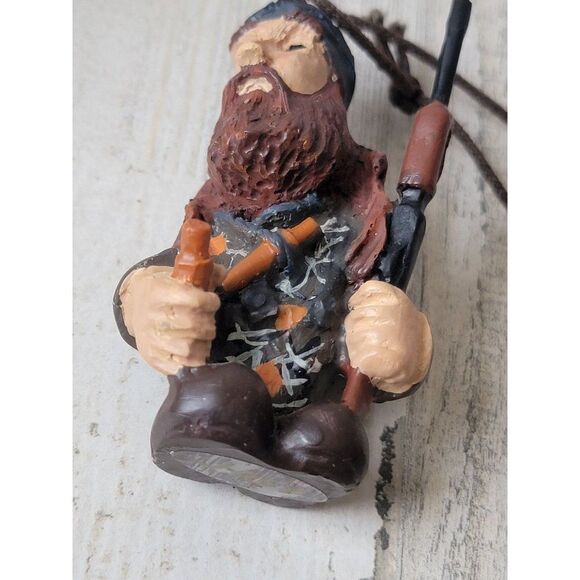 Hunter hunting shotgun shell ornament Xmas decor - Picture 3 of 6